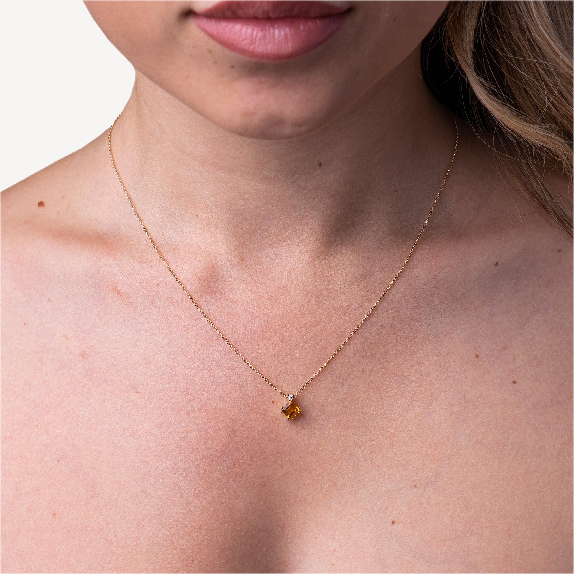 Collana SOLE